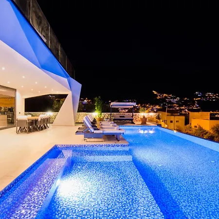 Yana, Indoor Heated Pool, Sauna, Turkish Bath, Cinema Room, Real Luxury Kalkan